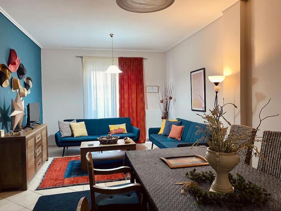 Central Spacious Apartment 70Sqm 特里波利斯 外观 照片